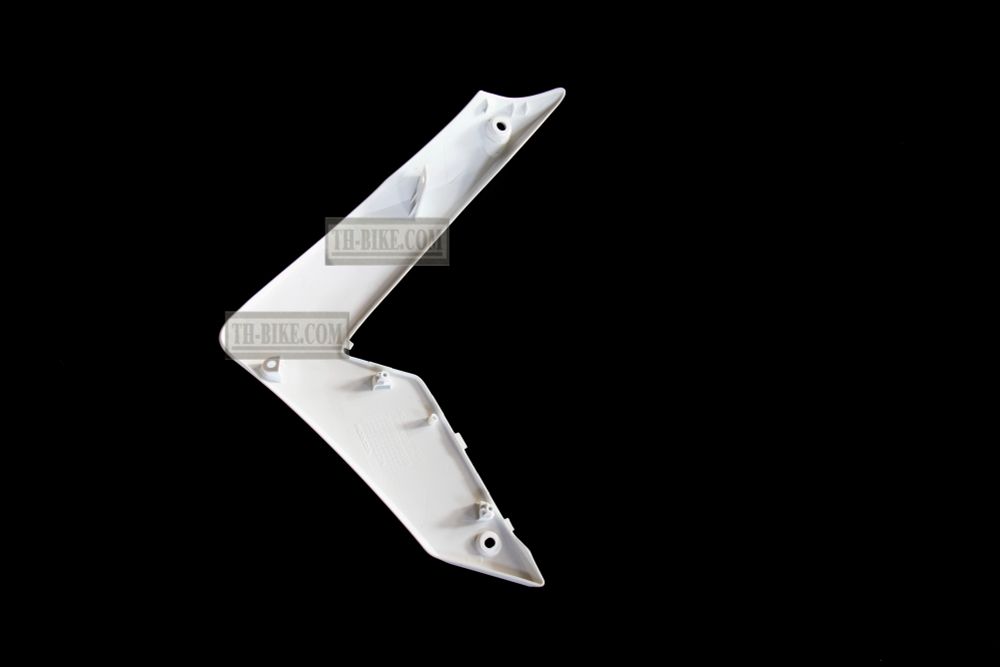 19030-KZZ-900ZC. 19070-KZZ-900ZC SHROUD R. FR. Honda CRF250L-M. NH196 White