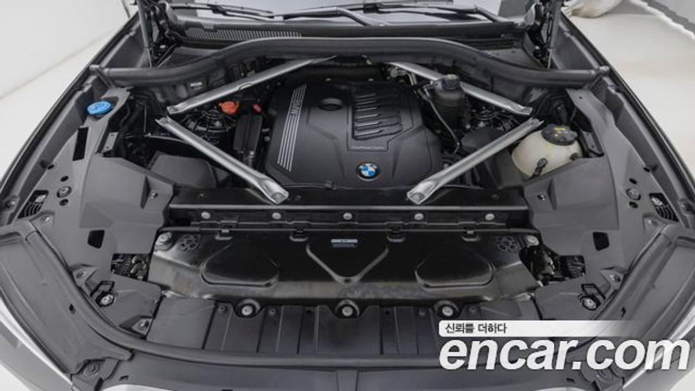BMW X5 xDrive 40i xLine — 2022