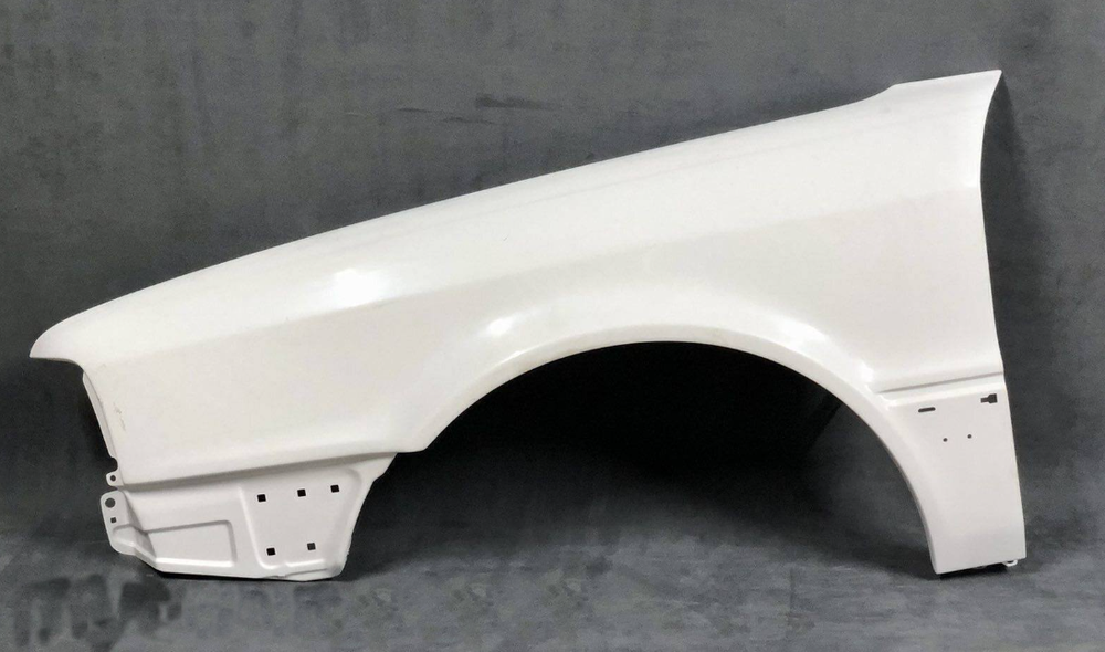 Передние крылья Audi 80 B4 пластиковые