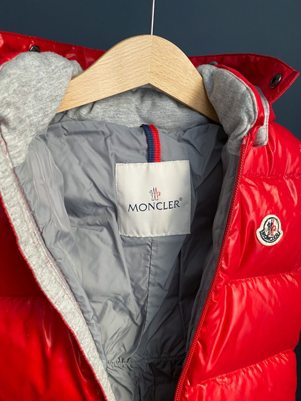 Пуховой комбинезон Moncler, 80