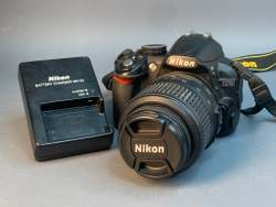 Nikon D3100 Kit 18-55mm 11913 Кадров