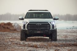 Бампер силовой передний BMS PRO-Line для Тойота Тундра 2022-2026