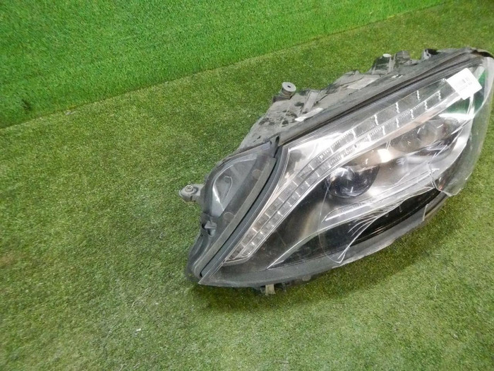 Битая Фара левая Mercedes S w222 (2013-2017) LED