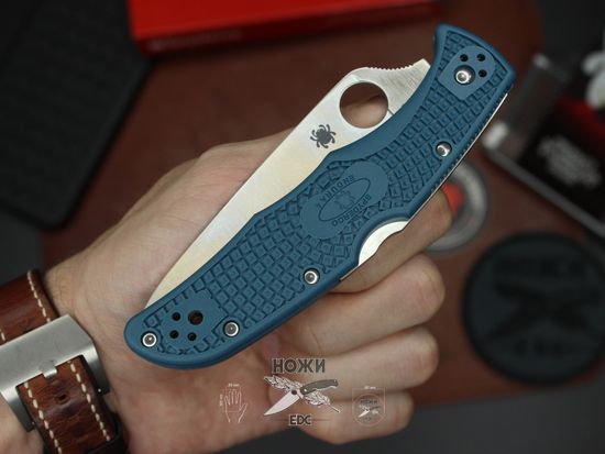 Складной нож Spyderco Endura 4 10FPK390 c клинком из стали Bohler K390 Microclean, рукоять FRN