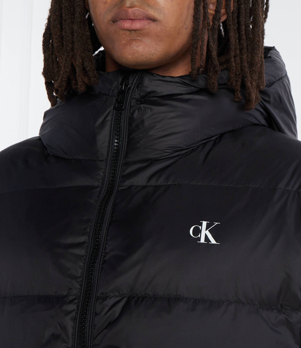 Пуховая куртка CALVIN KLEIN JEANS - черный(J30J324077)