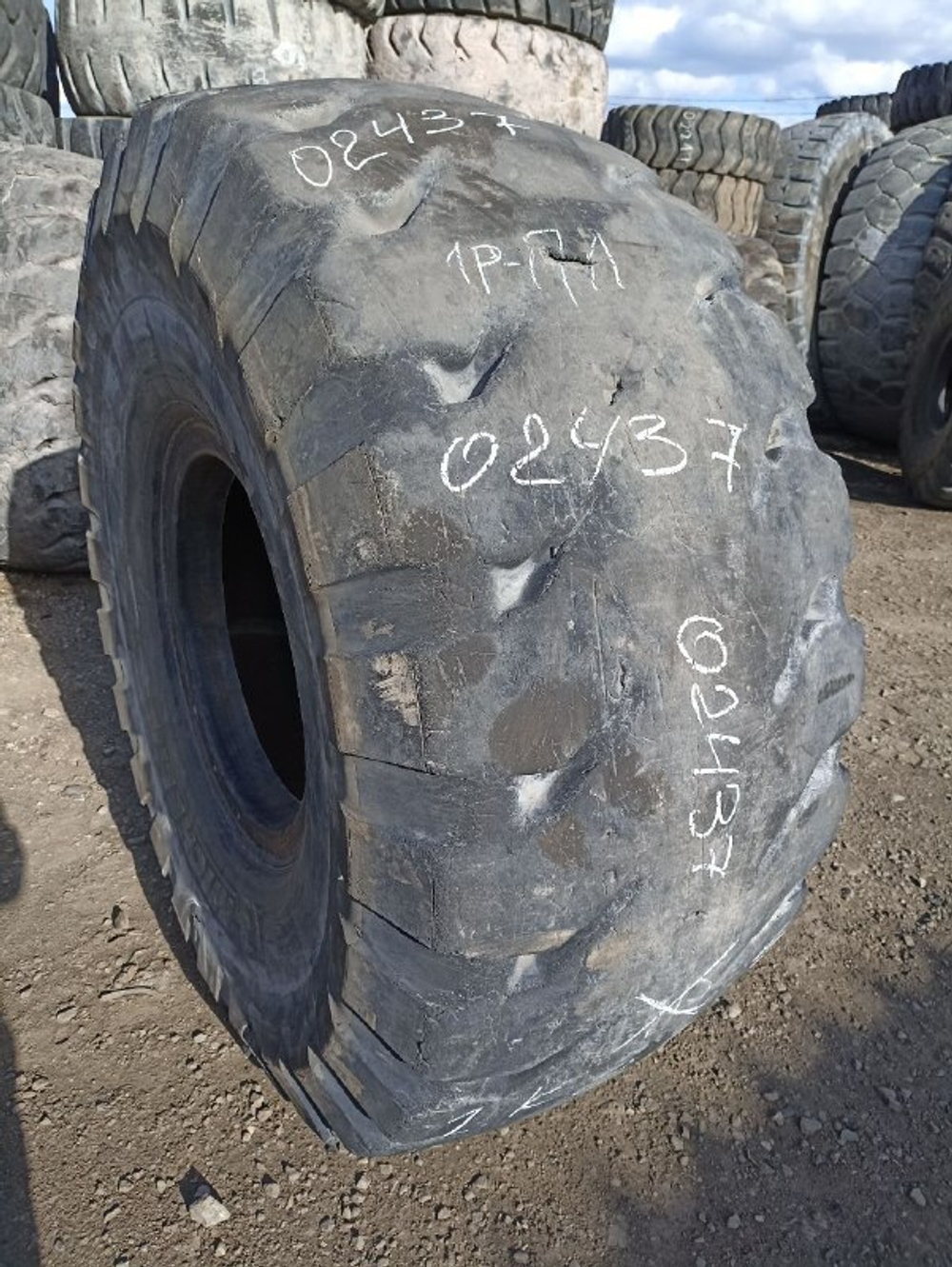 26.5R25 Michelin XMINED2 шина б/у