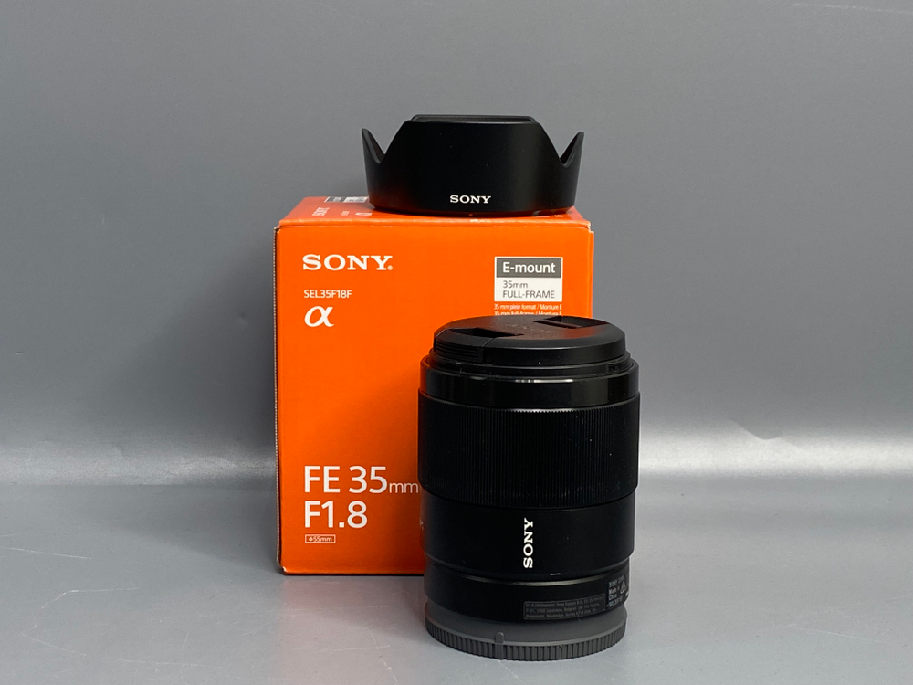 Sony FE 35mm f/1.8