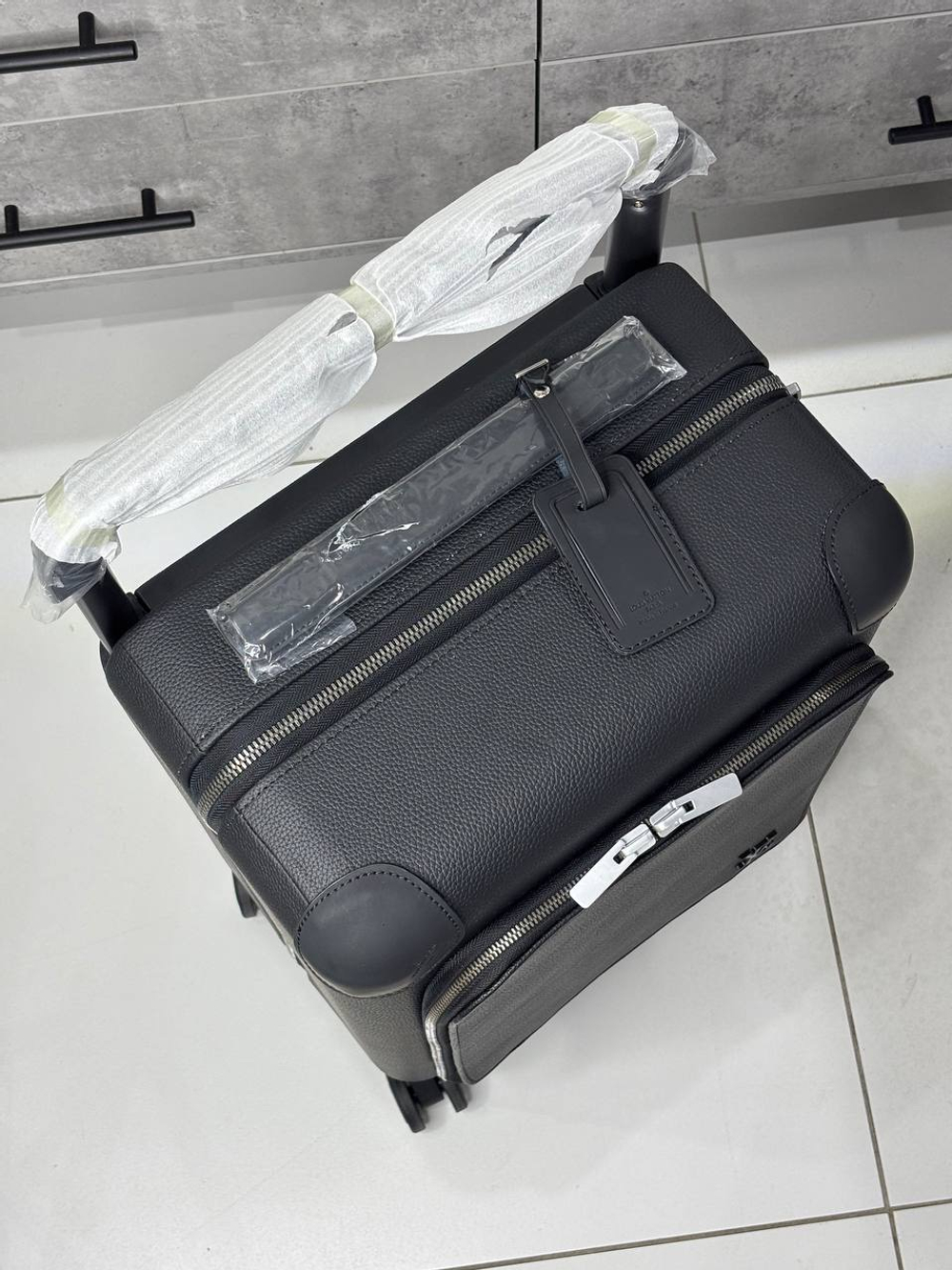 Дорожный чемодан Louis Vuitton Horizon 55 Business