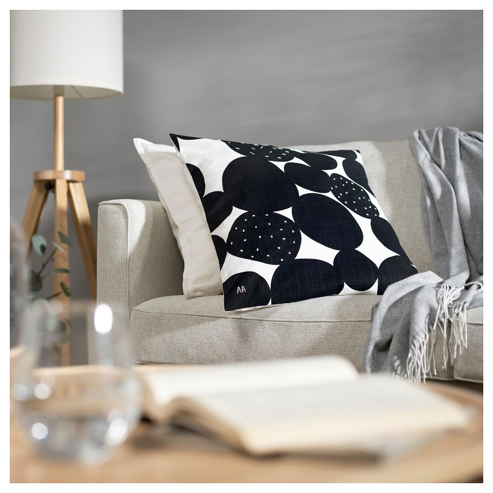 Чехол на подушку IKEA SANDSENAP (САНДСЕНАП), Черный, Молочный, 50x50 см