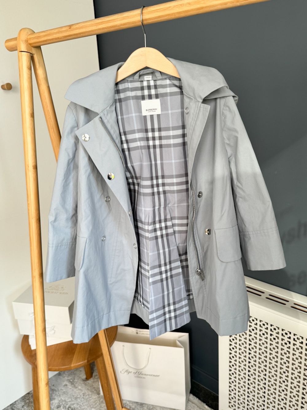 Плащ Burberry, 116