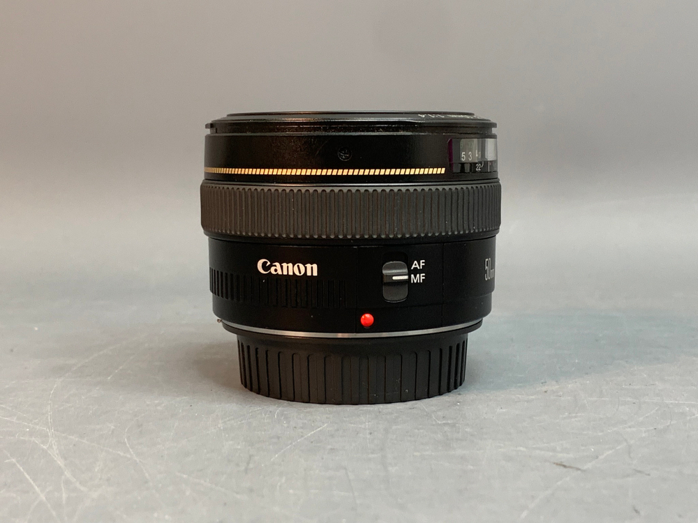 Canon EF 50mm 1.4 USM
