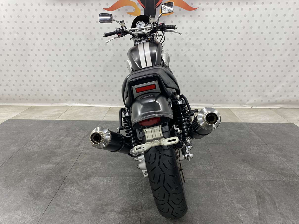 Yamaha V-Max 1200 2003