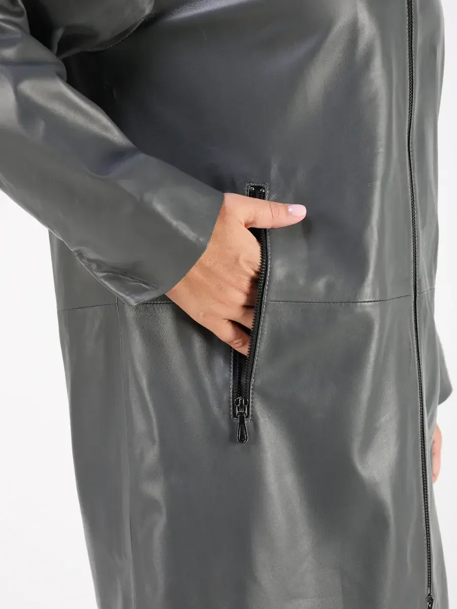 Кожаная куртка демисезонная с капюшоном длинная