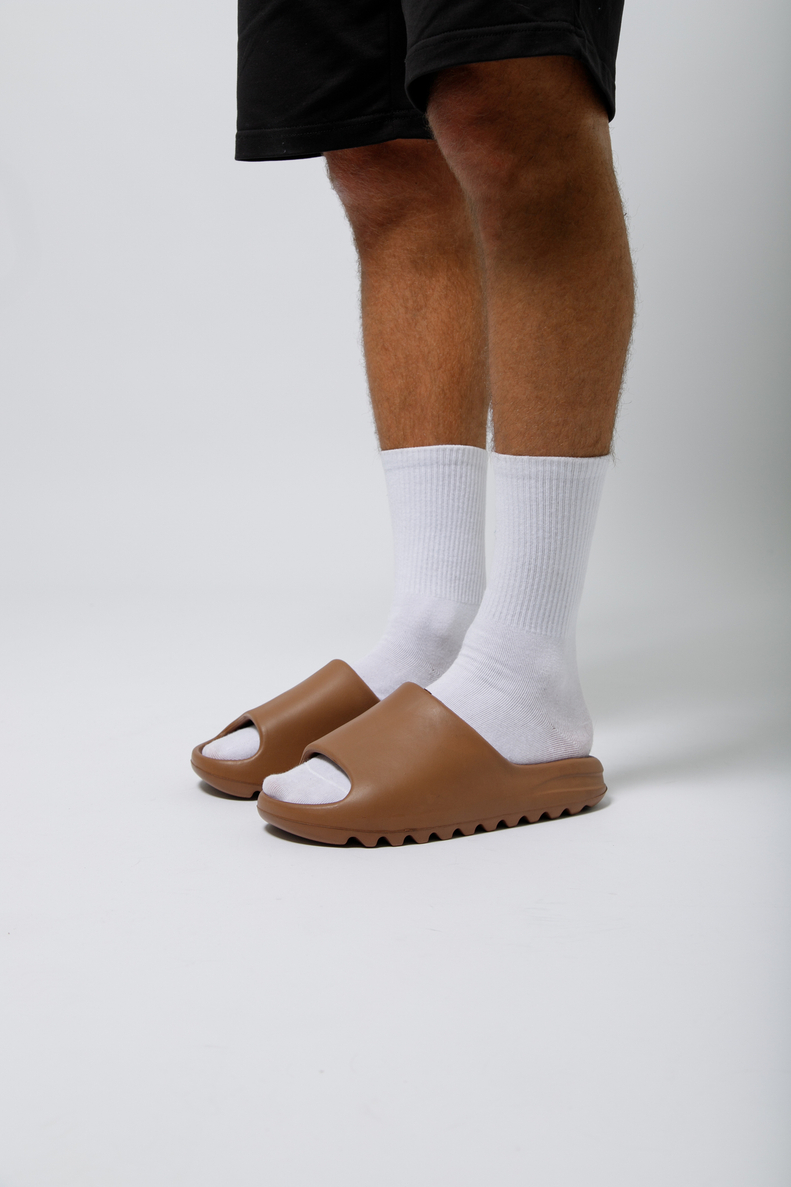 Тапочки YEEZY SLIDE (корич.)