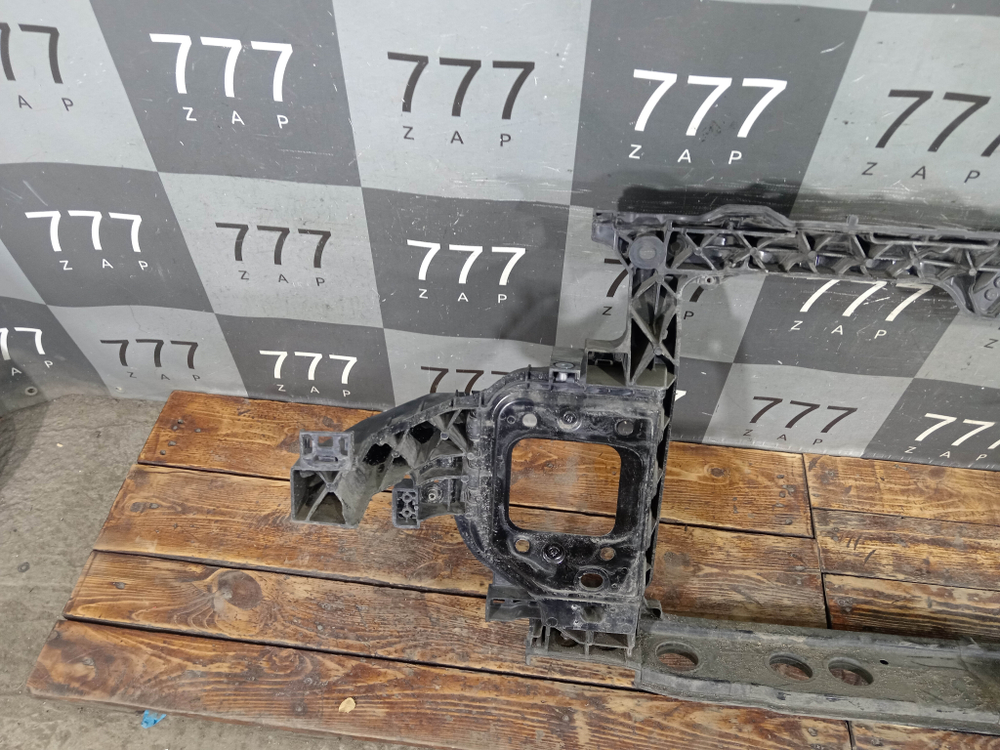 Панель передняя Kia K5 20-нв Б/У Оригинал 64101L2000