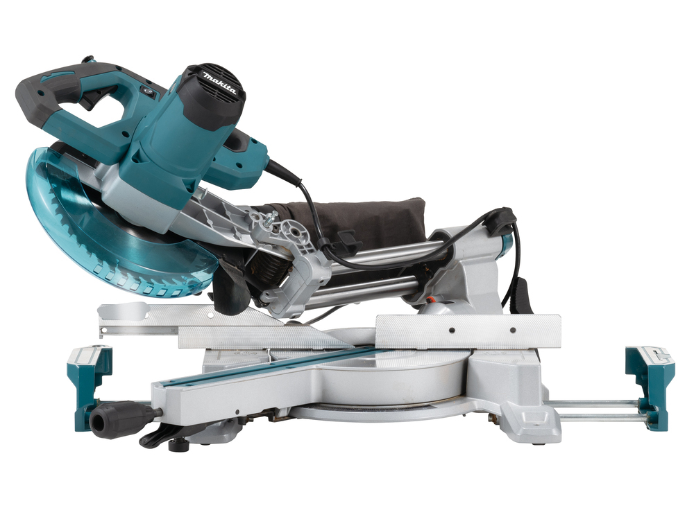 Торцовочная пила Makita LS0816F