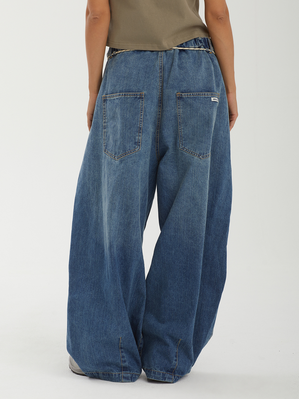 Джинсы Lap Pleated Washed