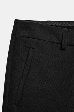 ZARA БРЮКИ С ПЕРЕДНИМИ ЗАЩИПАМИ — ZW COLLECTION, ЧЕРНЫЙ