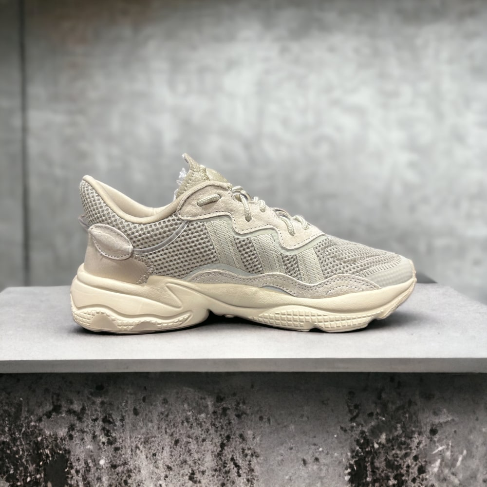 Adidas Ozweego • Silver Gray