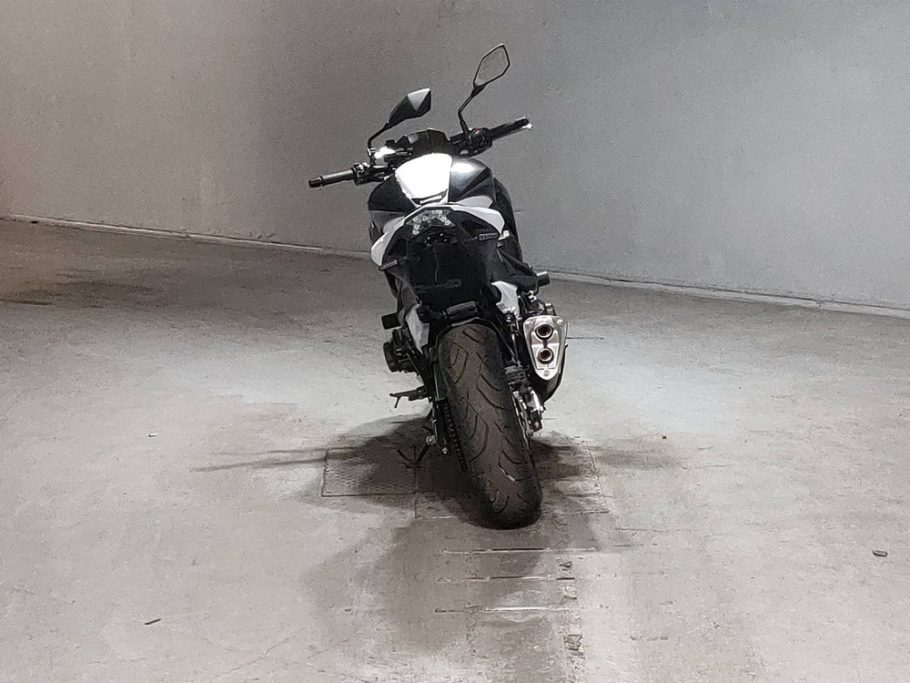 Kawasaki Z800 2013
