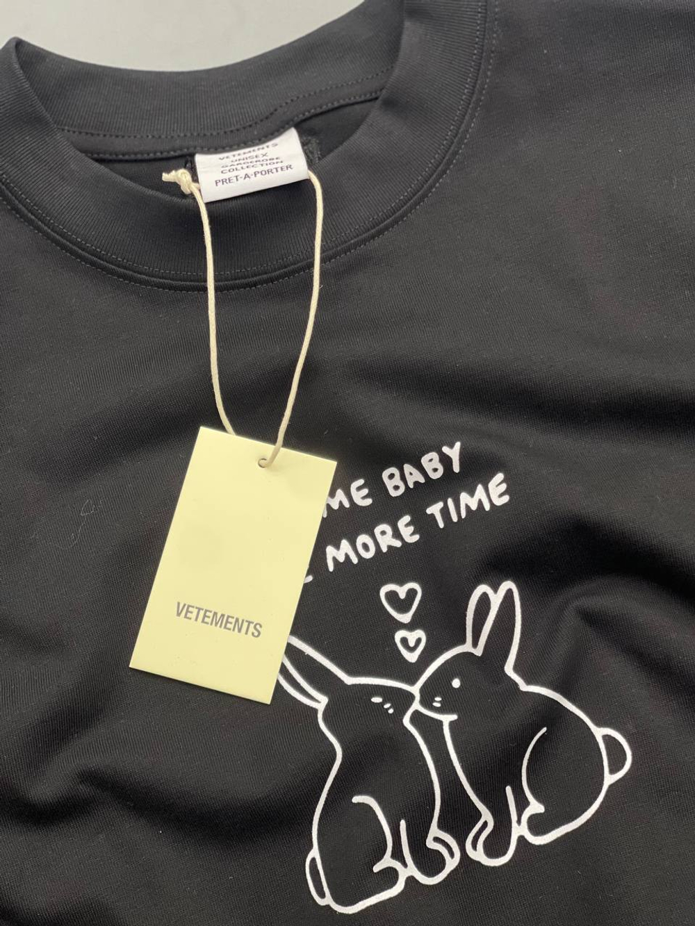 Футболка Vetements