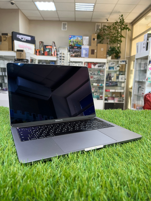 Б/У MacBook Pro 13” 2018 16/512Gb 363 циклов
