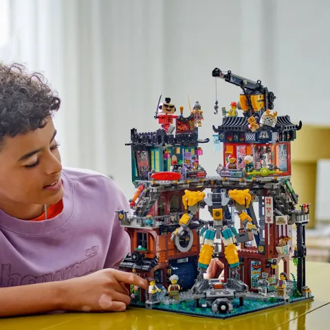 Конструктор LEGO Ninjago 71837 Городские мастерские NINJAGO