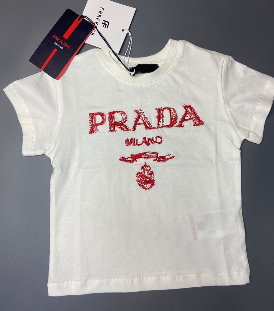 Кожаная куртка Prada