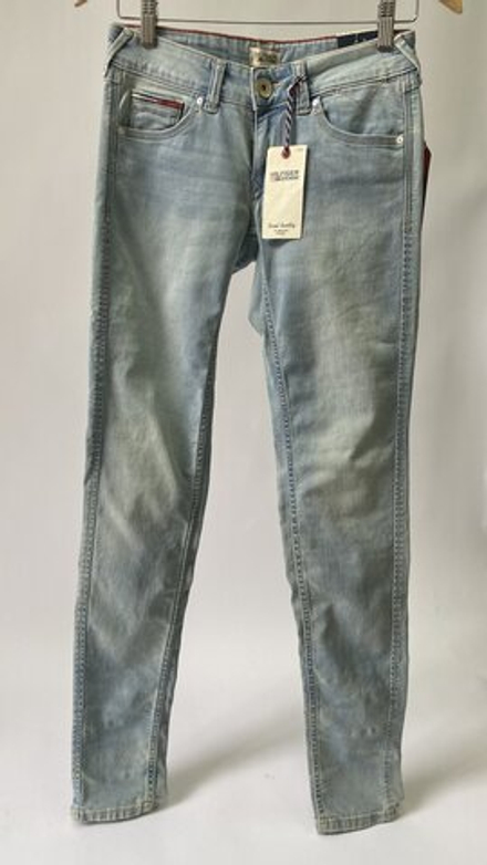 Джинсы Tommy Hilfiger