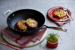 Le Creuset Кантонский вок с антипригарным покрытием PRO 30см 51104300010202