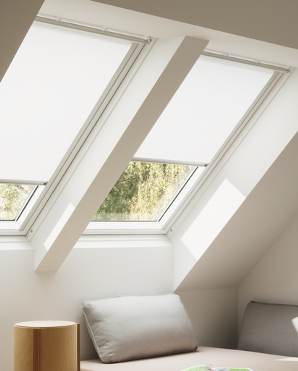 Рулонная штора VELUX RFL 78х140 Белая (1028)