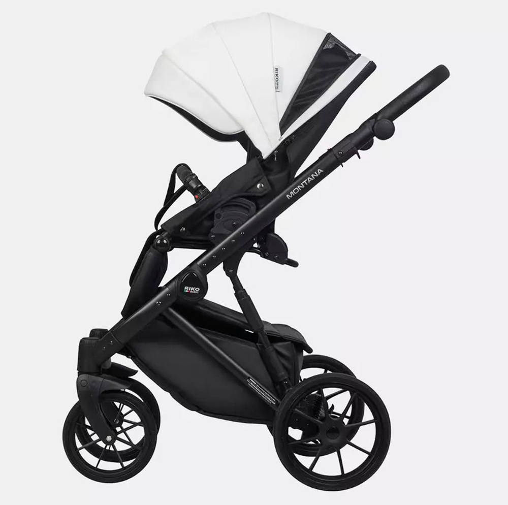 Детская коляска Riko Basic Montana Ecco 3 в 1 32 White-Light Silver