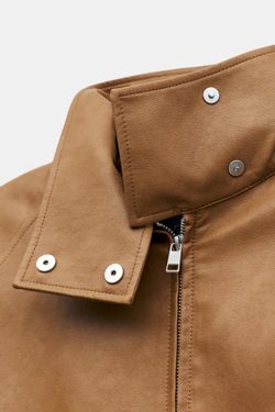 ZARA КУРТКА ИЗ ИСКУССТВЕННОЙ КОЖИ — ZW COLLECTION, МЯГКИЙ КАШТАНОВЫЙ