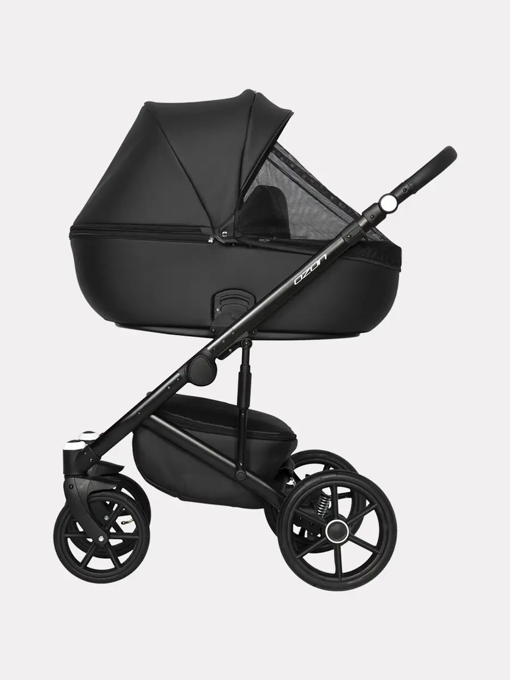 Коляска 2 в 1 Riko Basic Ozon 06 черный