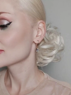 Серьги-подвески Миражи с сиреневым кубиком Swarovski