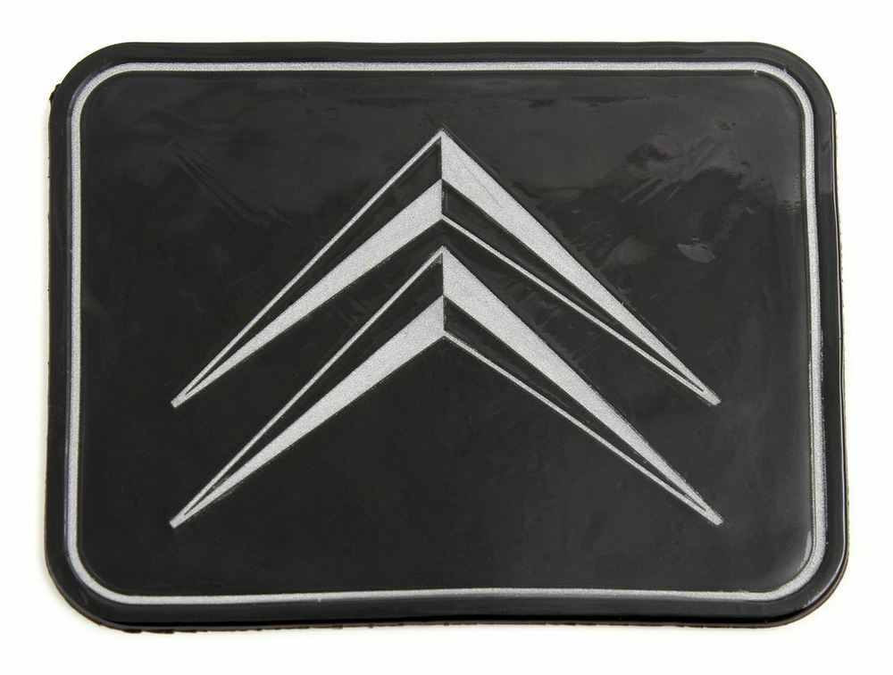 Коврик на панель BIG LOGO HONDA 17,5*14,5см KING BIG LOGO