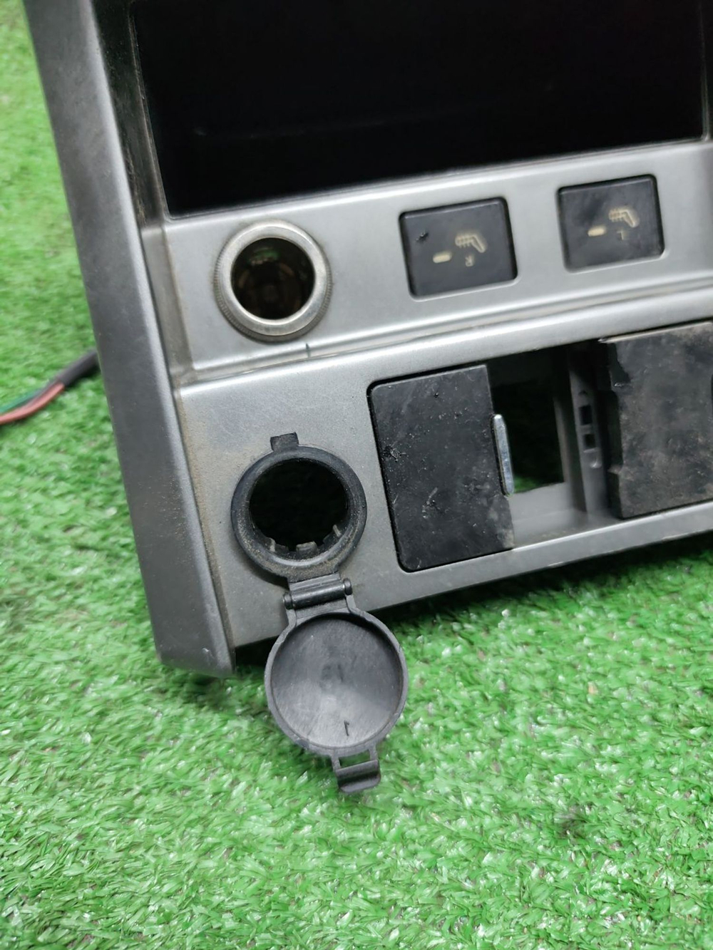Консоль КПП Geely Emgrand EC7 2014 с пробегом