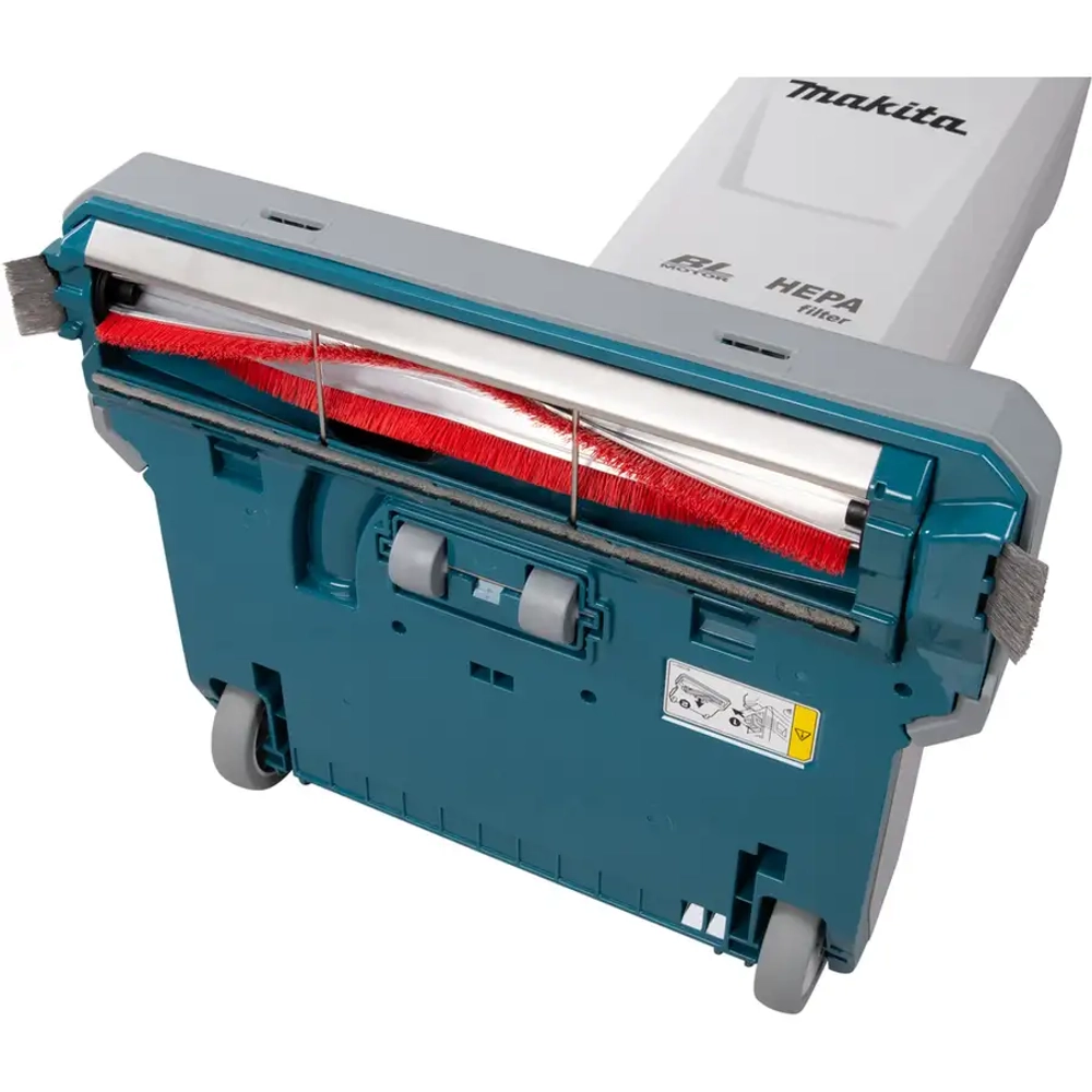 Аккумуляторный вертикальный пылесос Makita VC010GZ