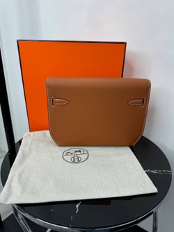 Сумка через плечо Hermes Kelly Depeches 25