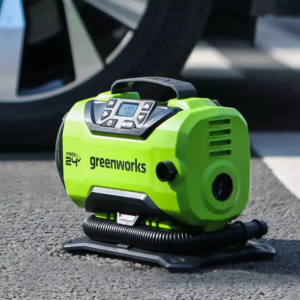 Компрессор автомобильный аккумуляторный Greenworks Арт. 3400807, 24V / 12V (от прикуривателя автомобиля), без АКБ и ЗУ в сумке