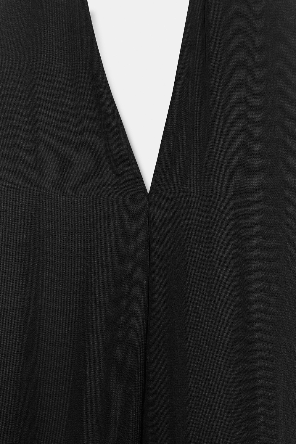 АТЛАСНОЕ ПЛАТЬЕ МИДИ С ВОРОТНИКОМ-ХАЛТЕР — ZARA