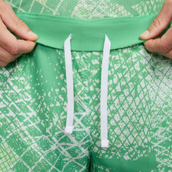 Мужские теннисные шорты Nike Dri-Fit Victory Short 7in - spring green/white
