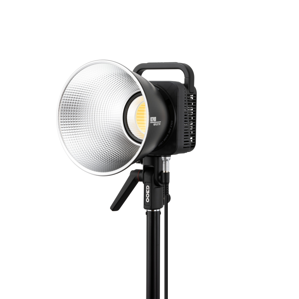 Осветитель Zhiyun Molus G300 (PLG105) 450Вт, студийный, байонет Bowens