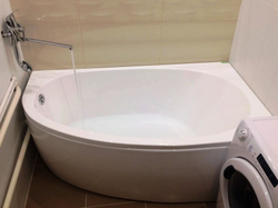 Акриловая ванна Aquatek (Акватек) Дива 150x90 R, с каркасом