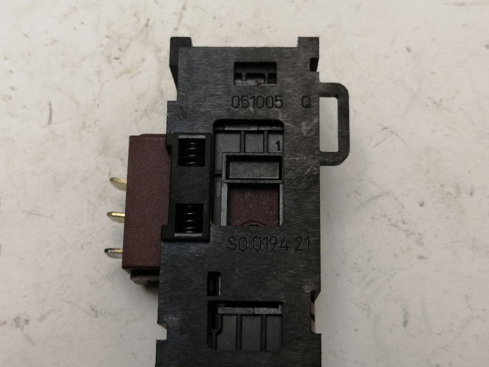 WD1000X кт110 Блокировка люка для стиральной машины Ardo S0 019421 б/у