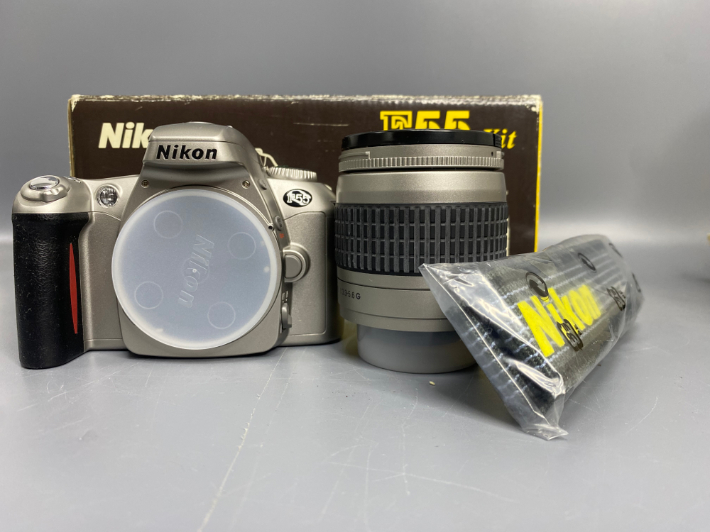 Nikon F55 kit 28-80mm