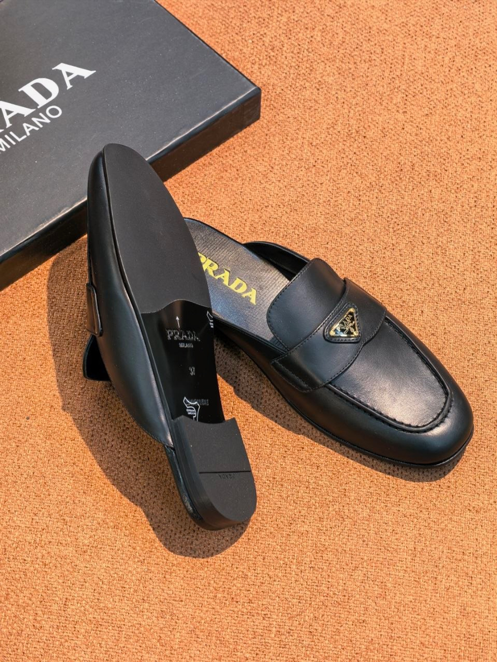 Мюли Prada