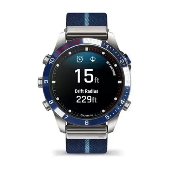 Люксовые мультиспортивные часы Garmin Captain (Gen 2) 010-02648-11