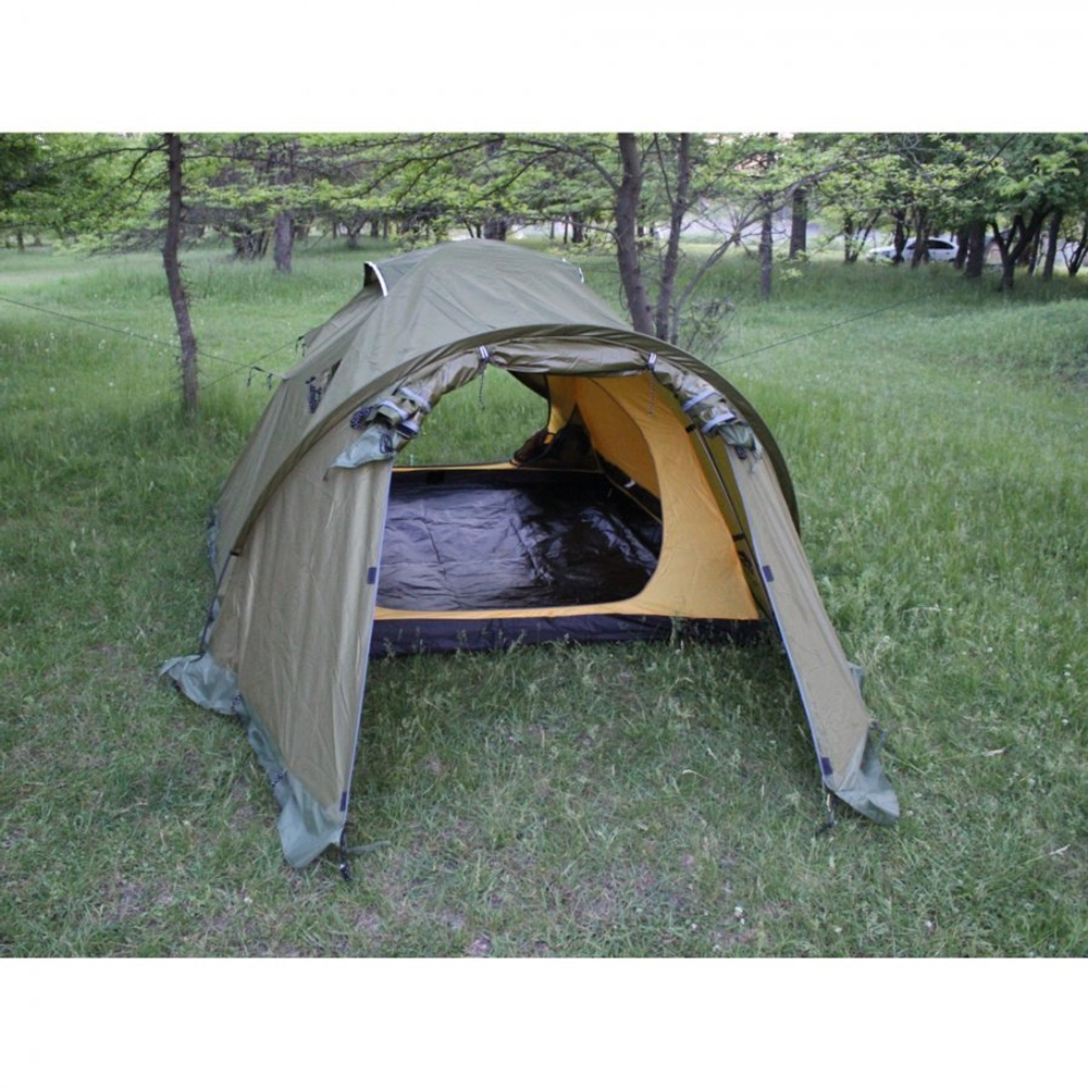 Палатка TRAMP  Mountain 3  (V2), артикул TRT-23, цвет Зеленый
