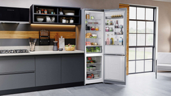 Холодильник Hotpoint HT 6200 S